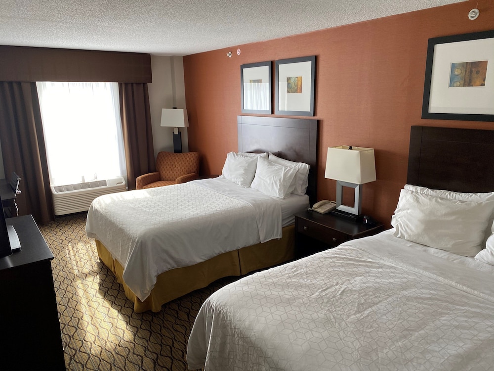 Holiday Inn Express Hotel & Suites Danbury I 84 an IHG Hotel - photo 5