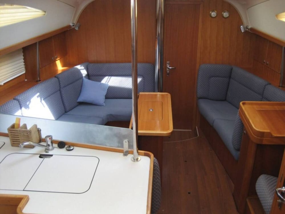Sailing Yacht by Owner Holidays to Greek Islands — Alimos — photo 3