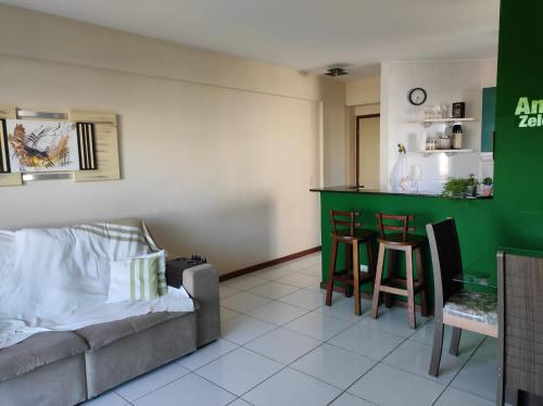 Seu Apê na Enseada Azul Bacutia — 4-Star Luxury Hotel in Guarapari, Brasil
