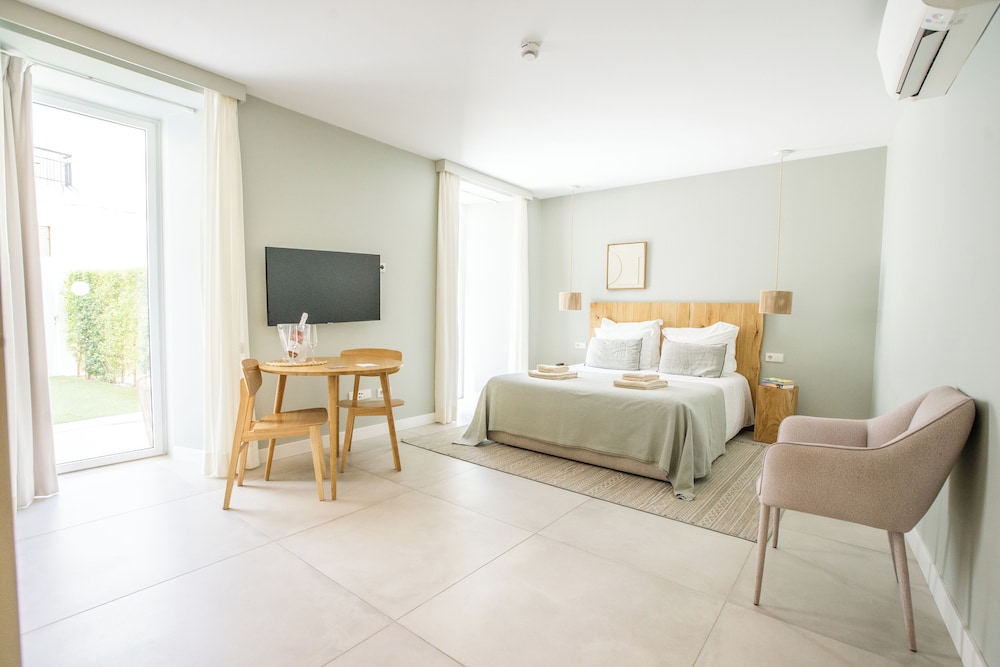 Casa Margô — 4-Star Luxury Hotel in Lagos, Portugal