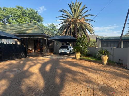 Seven Olives — 4-Star Luxury Hotel in Thabazimbi, South Africa