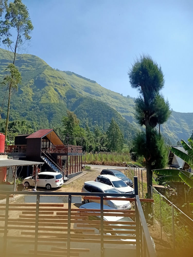 Istana Bromo Resort and Resto in Probolinggo, Indonesia