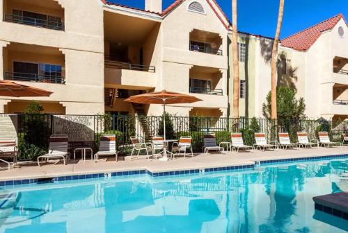 Weekend in Vegas One Bedroom Apartment Next to Sphere