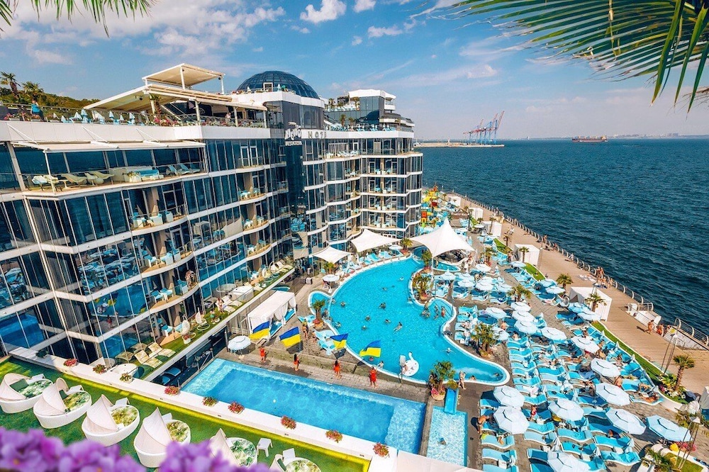 Nemo Hotel Resort & Spa — 5-Star Luxury Hotel in Odessa, Ukraine