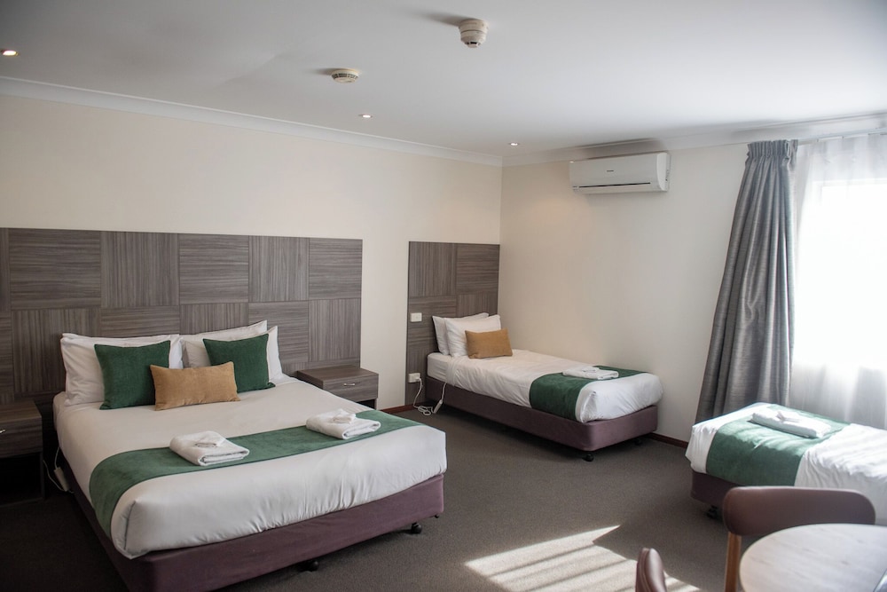 Victoria Hotel Strathalbyn — Strathalbyn — photo 3