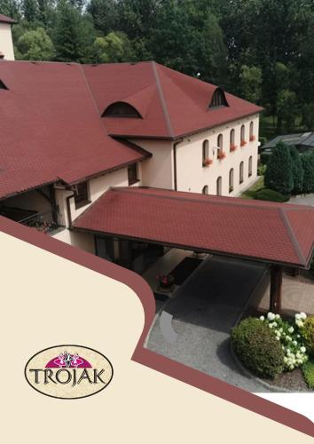 Trojak Mysłowice - carbon neutral hotel in Myslowice