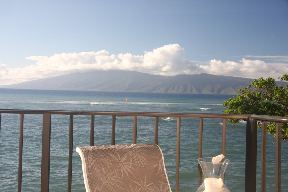 Love & Discover the Place of Your Dreams in 305 Lahaina - photo 7