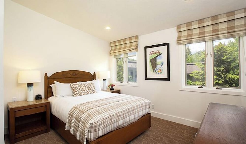 Sun Valley Inn - photo 30