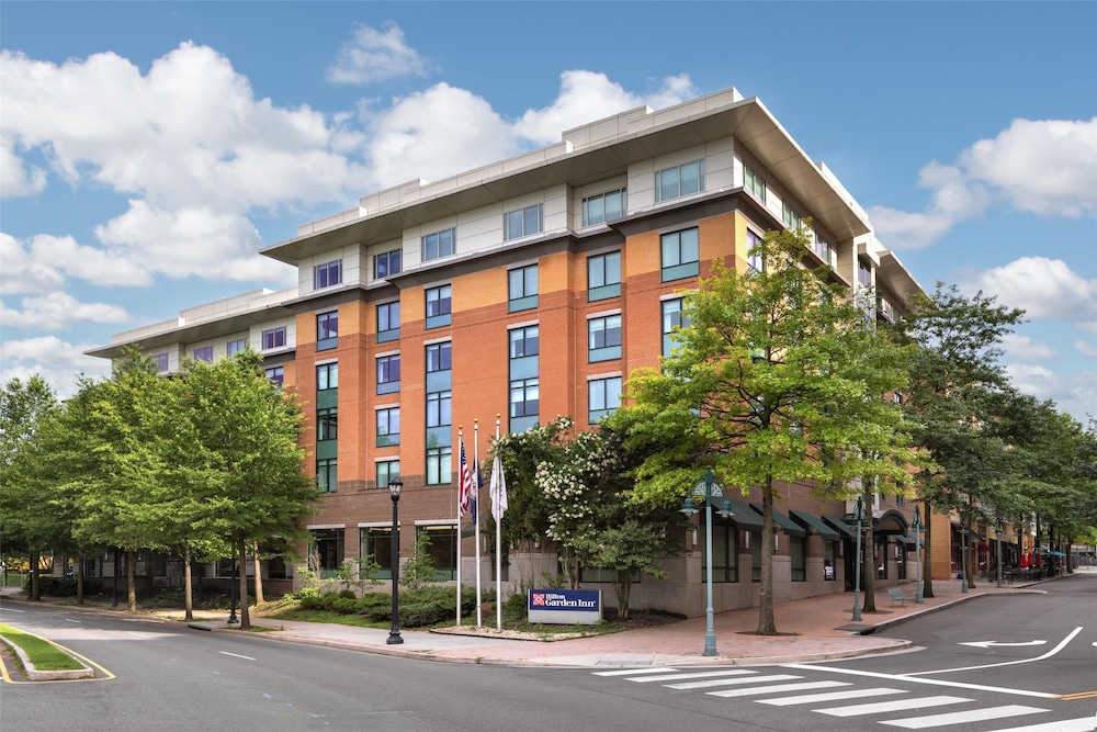 Hilton Garden Inn Arlington Shirlington - photo 66