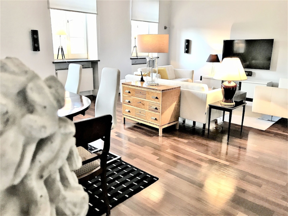 MONDRIAN Luxury Suites & Apartments Old Town Market Square — 5-Star Luxury Hotel in Warsaw, Poland