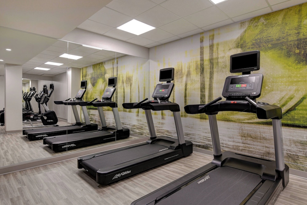Courtyard by Marriott Cincinnati Downtown - photo 21