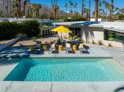 Deepwell Modern in Palm Springs, United States