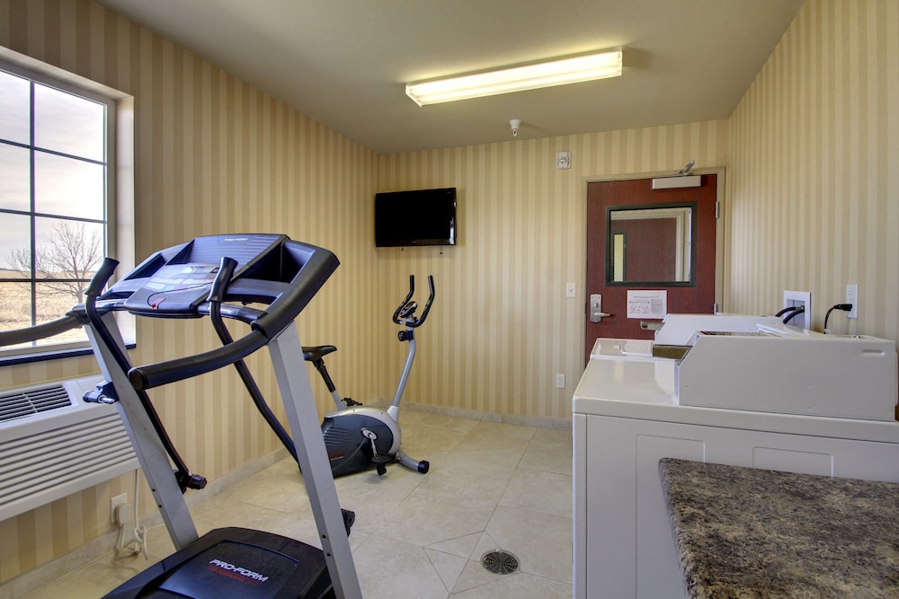 Cobblestone Hotel & Suites Wayne - photo 16