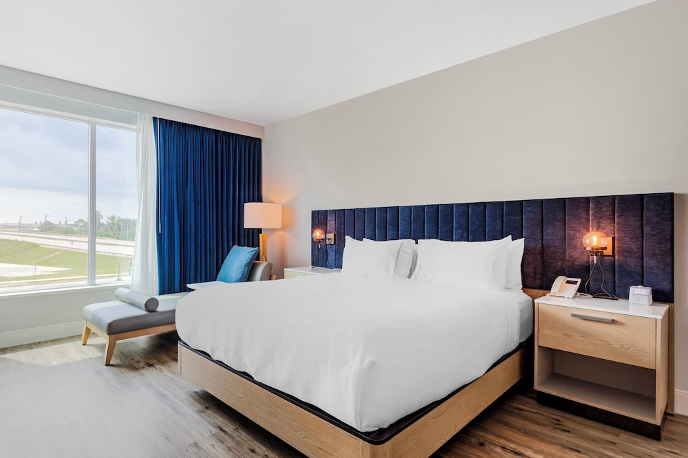 EVEN Hotel Waco University Area by IHG - photo 40