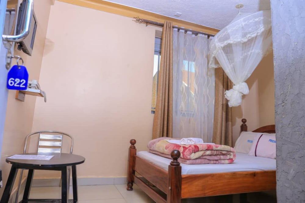 Precise Motel - carbon neutral hotel in Kampala