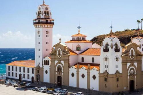 Apartamento en Candelaria — 4-Star Luxury Hotel in Candelaria, Spain