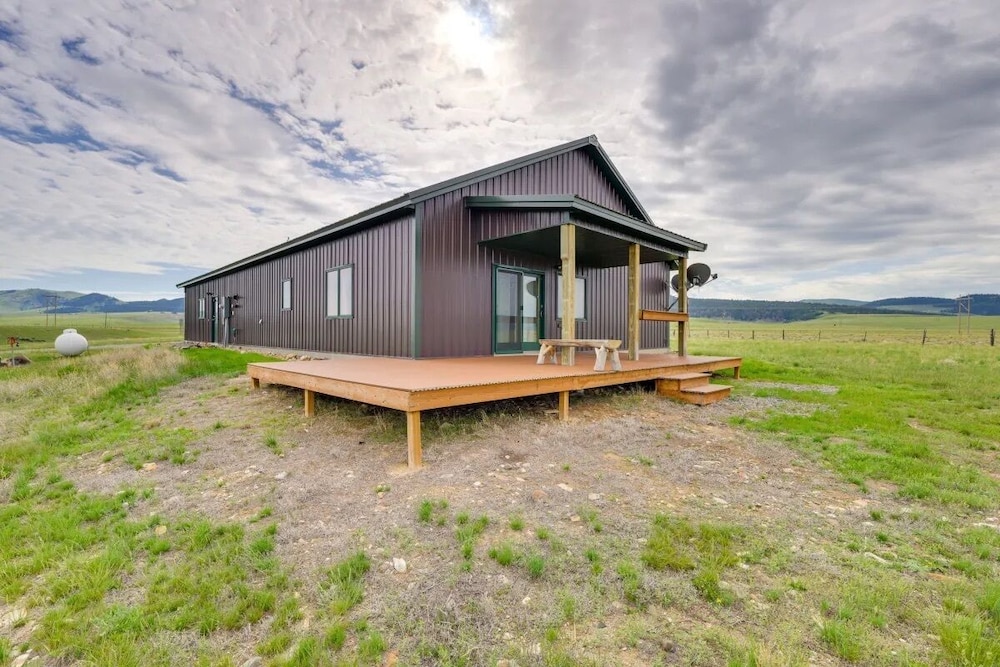 Sportsman Lodge Melrose Mt 8180832 — Melrose