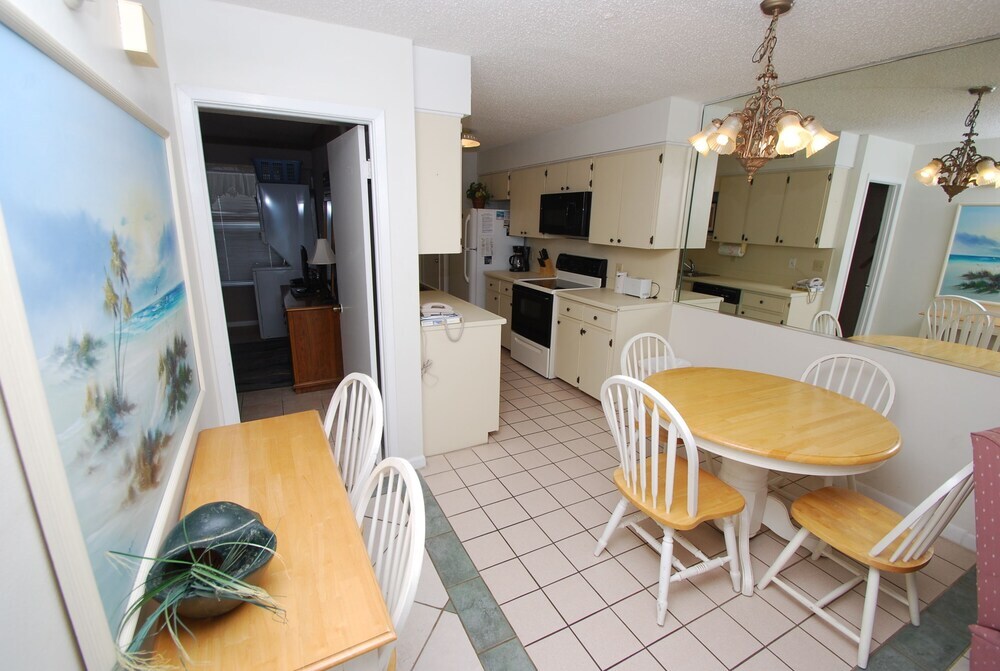 Island Shores 653 by RedAwning - photo 14