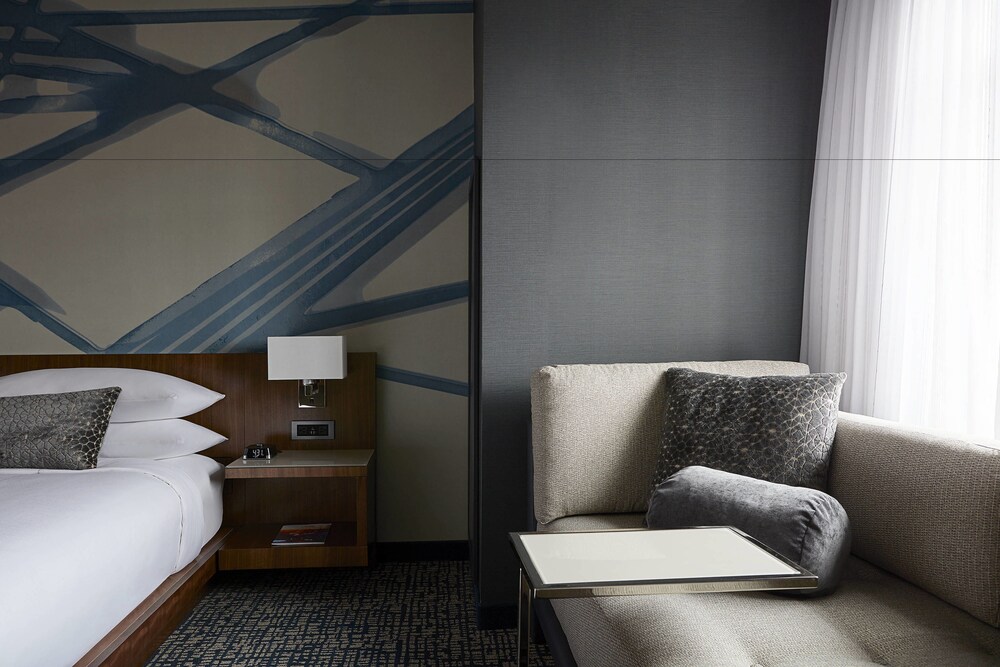 Ithaca Marriott Downtown on the Commons - photo 6