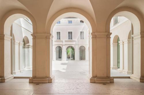 Palazzo Beccagutti Cavriani Gallery Suite E Frescoes Suite — 4-Star Luxury Hotel in Mantova, Italy