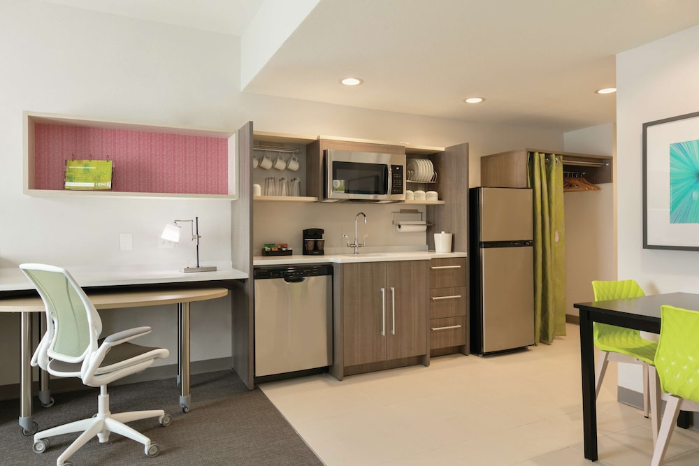 Home2 Suites by Hilton Williamsville Buffalo Airport - photo 18
