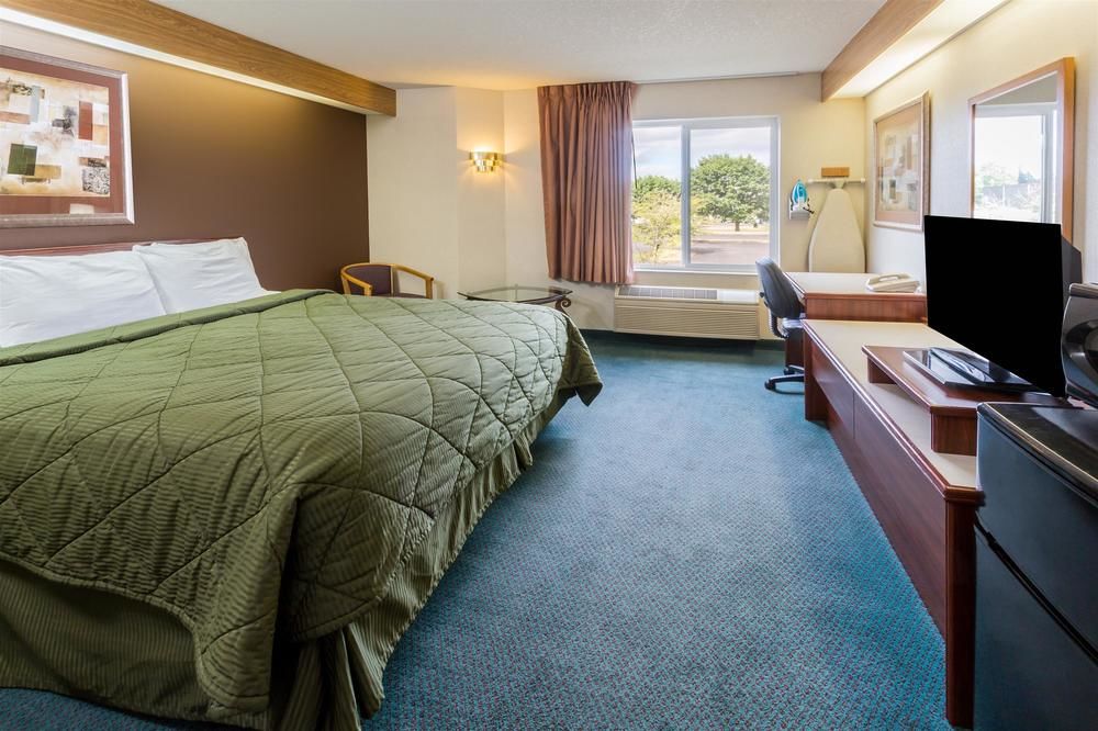 SureStay Plus Hotel by Best Western Portland East - photo 5