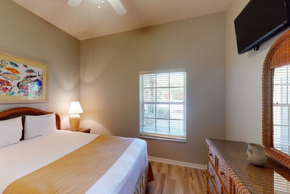 Bahama Bay Resort Near Disney - photo 10