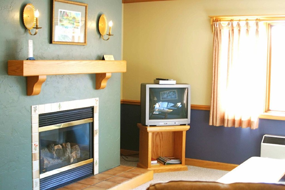Settlement Courtyard Inn & Lavender Spa - photo 28