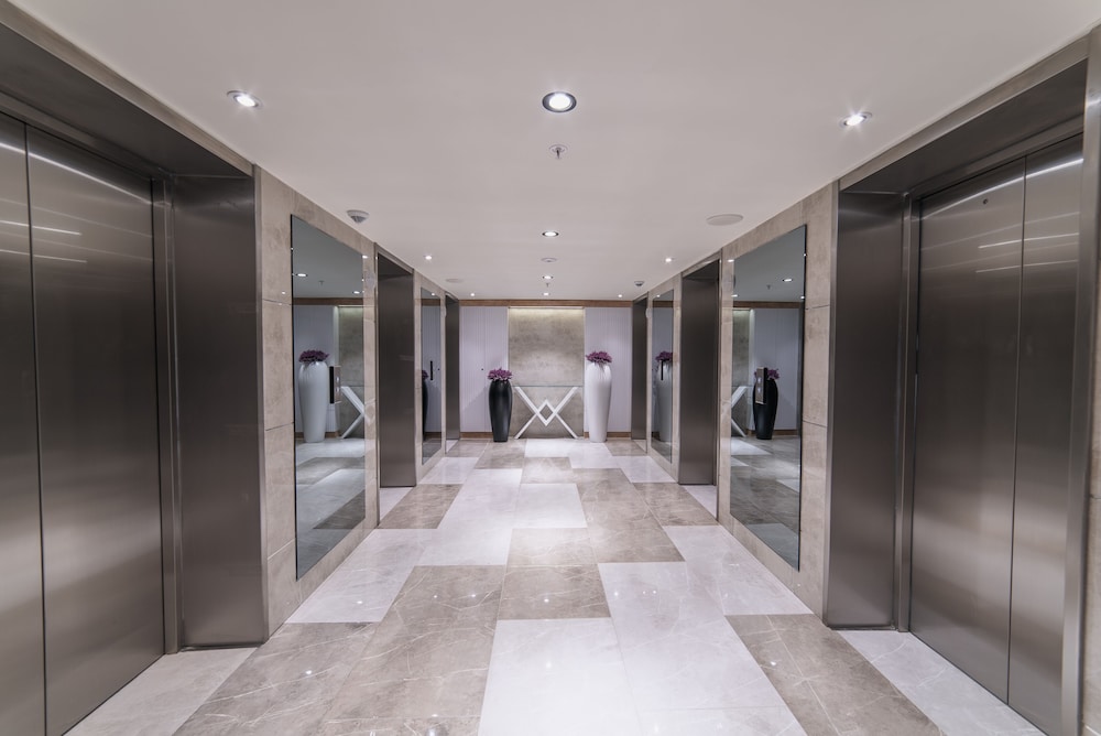 Elevator