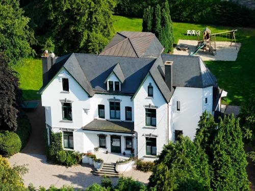B&B L'Etape Fagnarde — 4-Star Luxury Hotel in Spa, Belgium