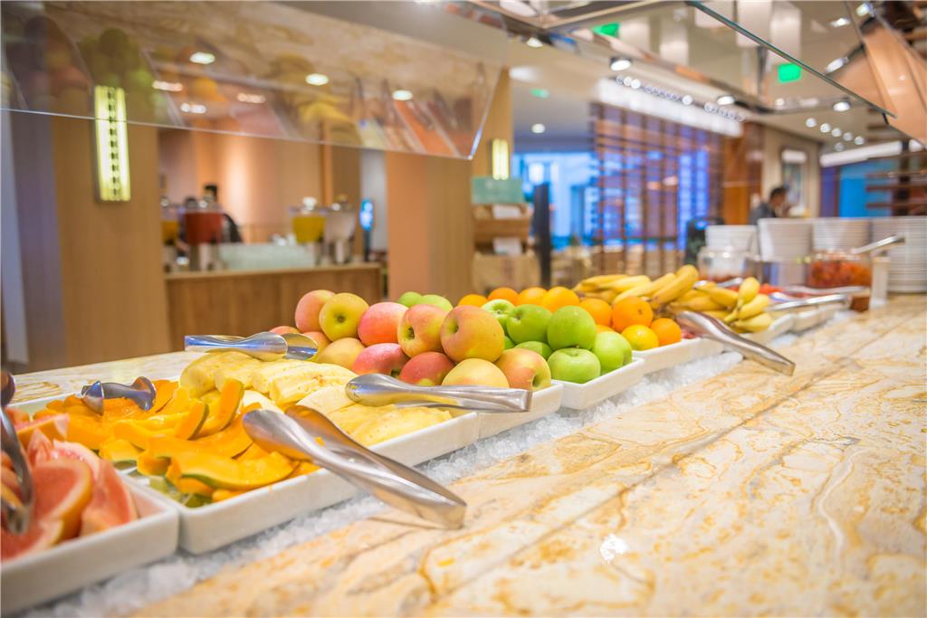 Hyatt Regency Waikiki Beach Resort & Spa - photo 34
