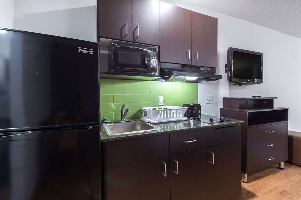 Studio 6 Bryan TX University Area - photo 20