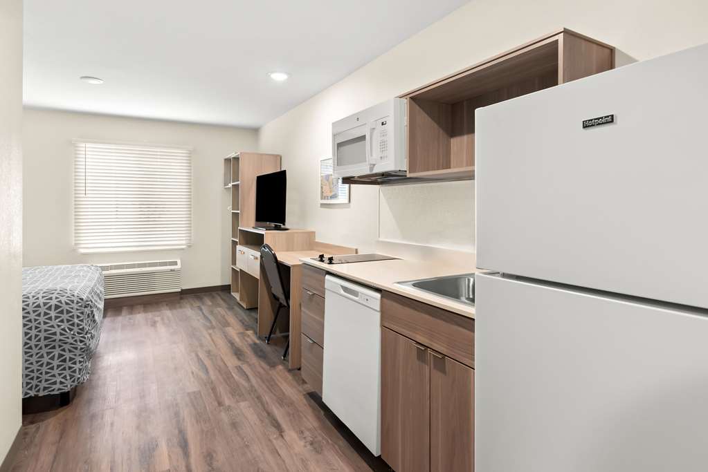 Woodspring Suites Savannah West Chatham Parkway - photo 15