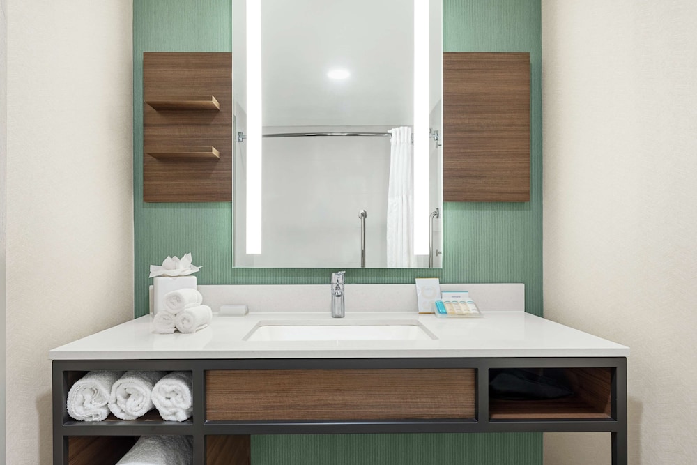 Hilton Garden Inn Allentown Bethlehem Airport - photo 15