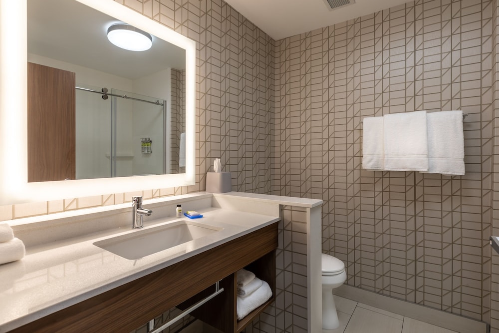 Holiday Inn Express & Suites Greenville S Piedmont by IHG - photo 22