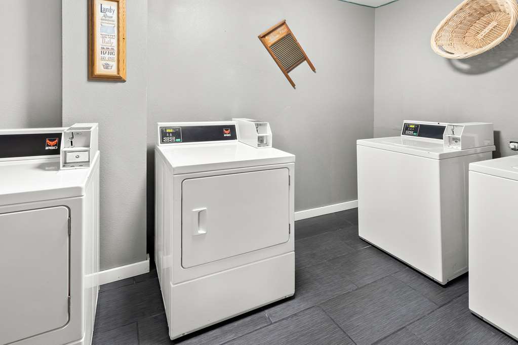 GuestHouse Kelso Longview - photo 31