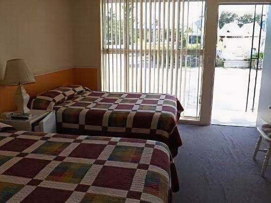 Twin Lakes Inn - photo 17
