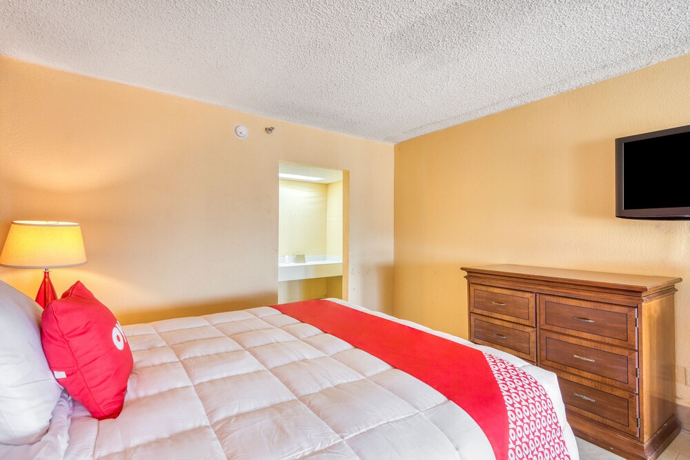 OYO Hotel Jackson Fairgrounds I 55 - photo 14