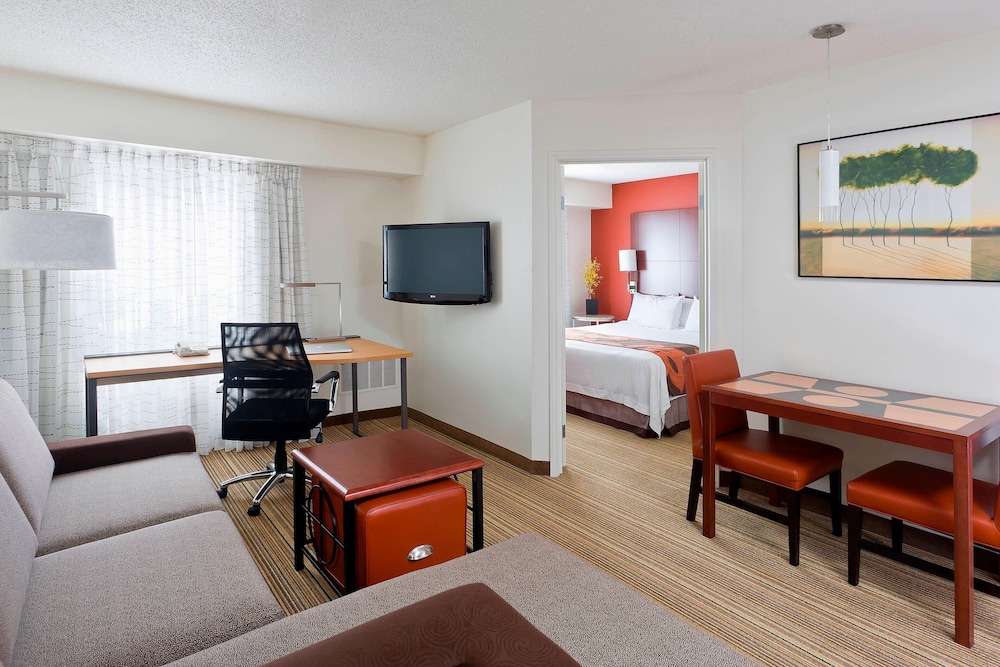 Residence Inn Canton - photo 9