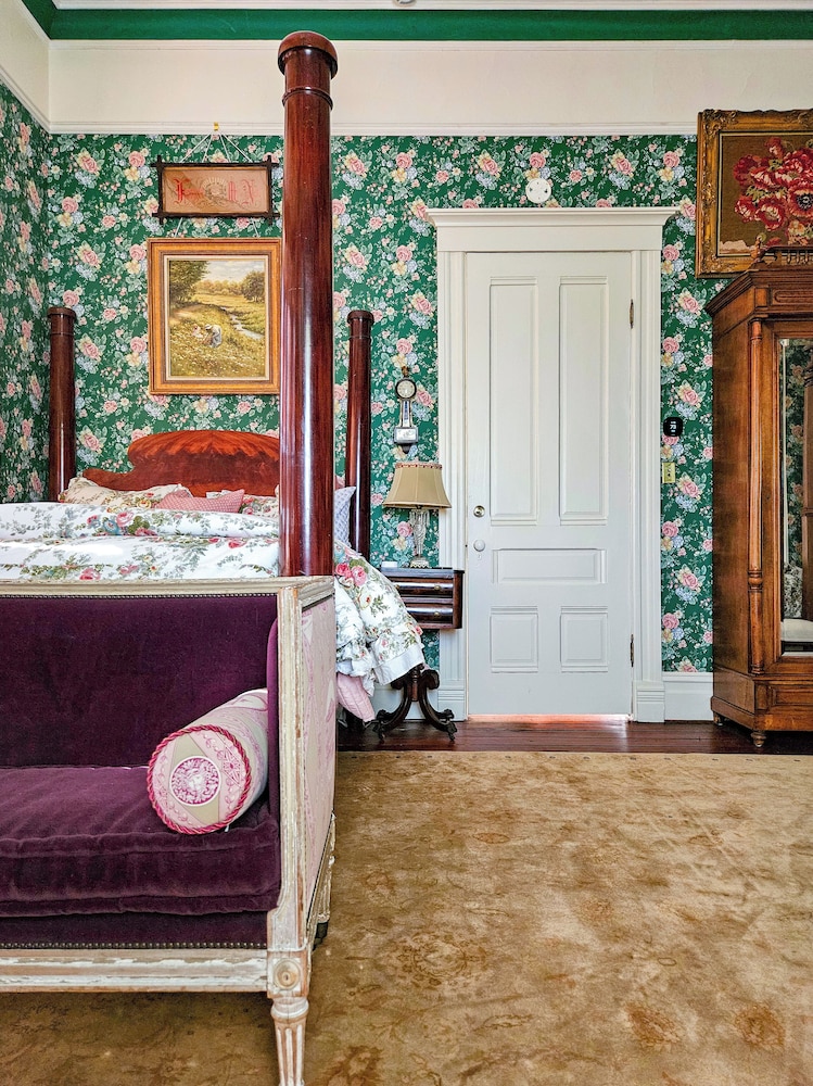 The JD Hyde Historic Inn - photo 17