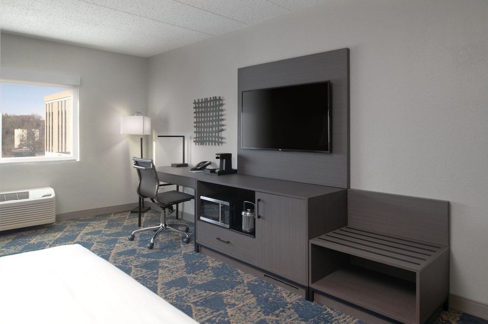 Fairfield by Marriott Inn & Suites Framingham - photo 12