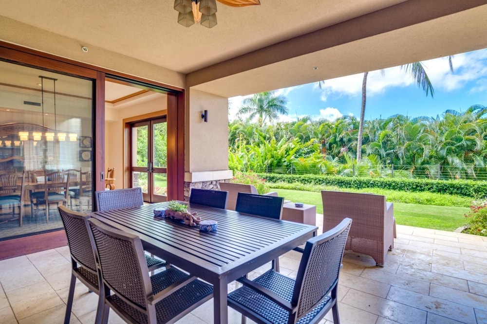 K B M Resorts Montage molokai Penthouse 3Bd Suite Ocean Views Includes all Montage Amenities — 4-Star Luxury Hotel in Lahaina, United States