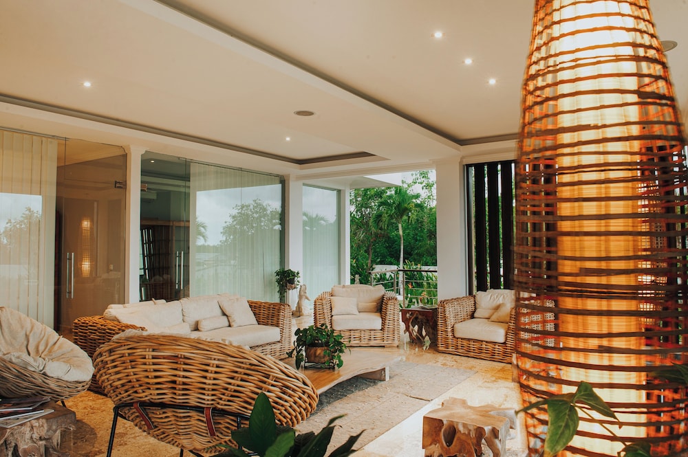 Nunamkhalu Private Villa and Spa — 4-Star Luxury Hotel in Nusa Dua, Indonesia
