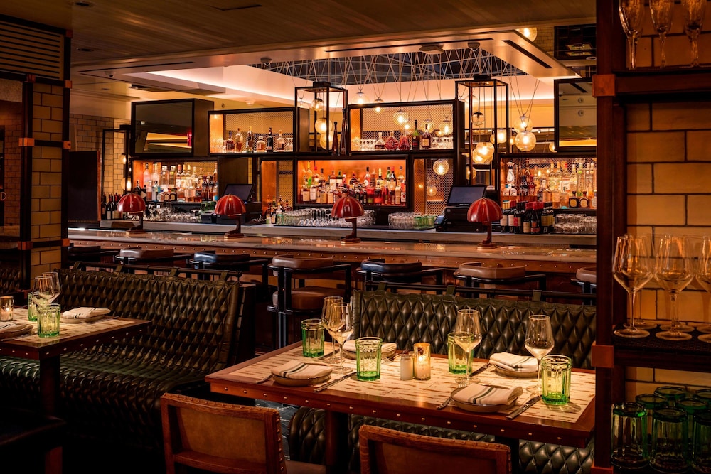 מזון ומשקאות