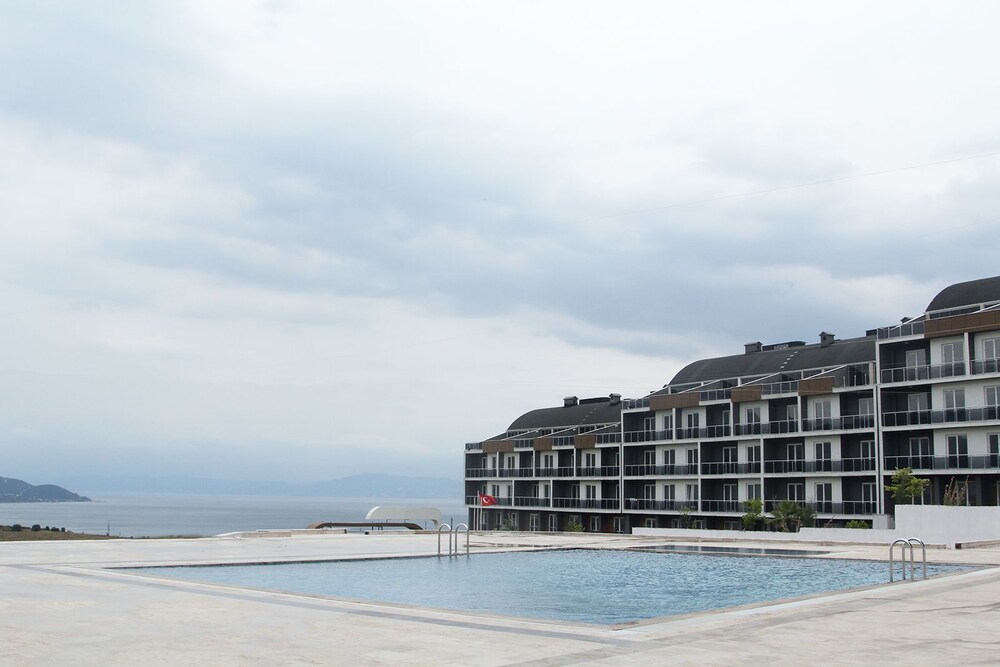 Armutlu Aqua Termal — Armutlu