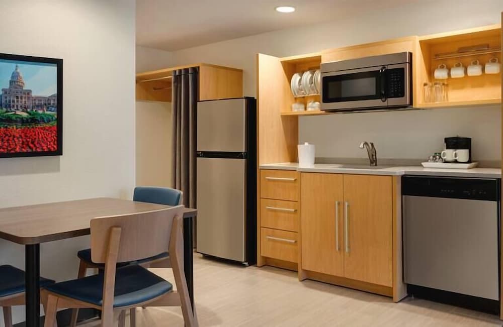 Home2 Suites by Hilton Austin South I 35 - photo 18