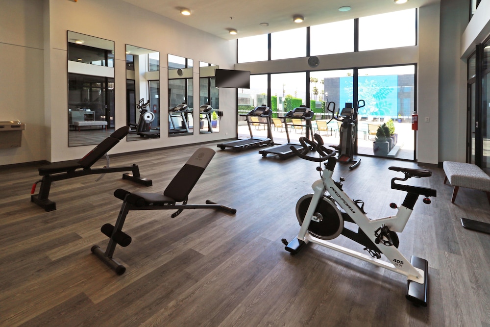 Holiday Inn Express & Suites Ensenada Centro by IHG