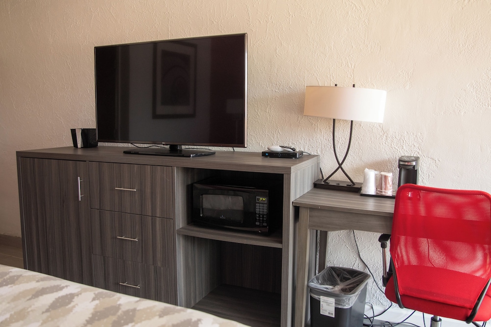 Americas Best Value Inn Vandalia - photo 4