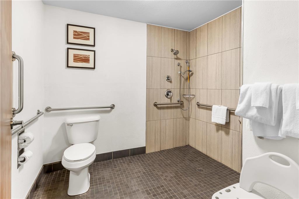 Comfort Inn Mayfield Heights Cleveland East - photo 20