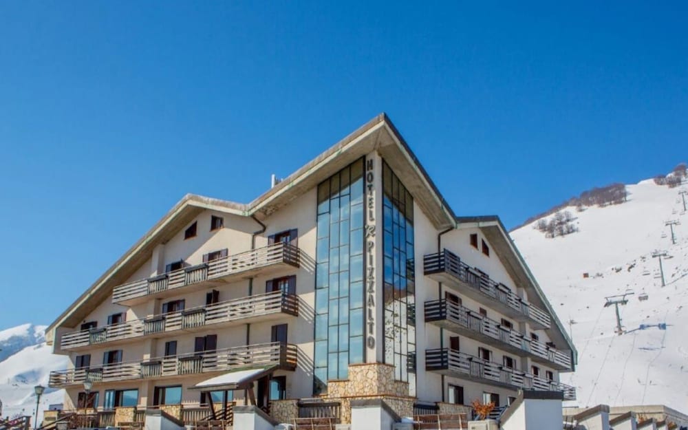 Hotel Pizzalto — hotel in Roccaraso